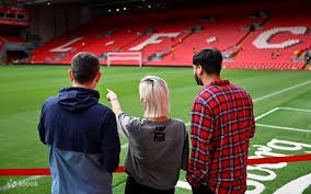 利拉德生涯三分命中数超雷·阿伦，历史第二